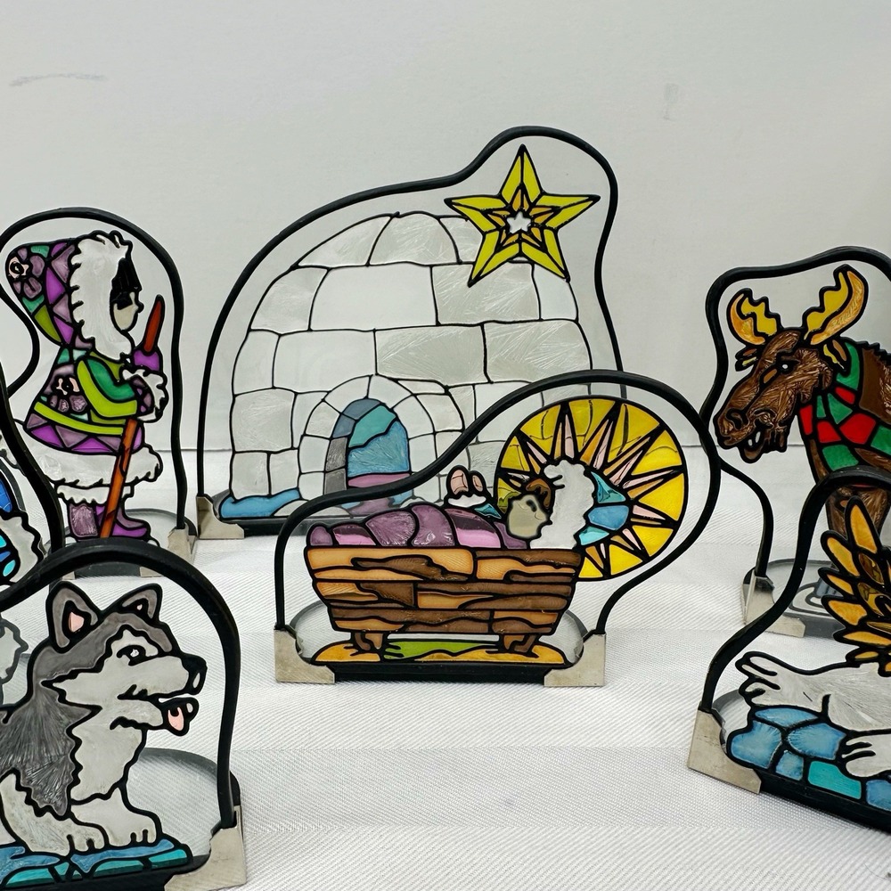Arctic Circle Alaskan Stained Painted Glass 7 Pc Nativity Igloo Moose Seal Snow - Picture 4 of 13